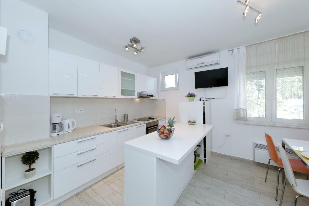 Apriori Apartments - Free Parking Zadar Extérieur photo